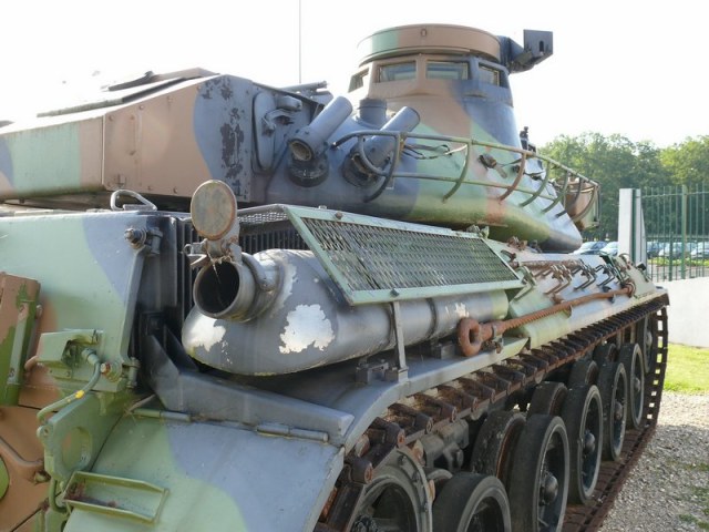AMX-30B2 'Leclerc Cavalerie' Olivet 5.JPG